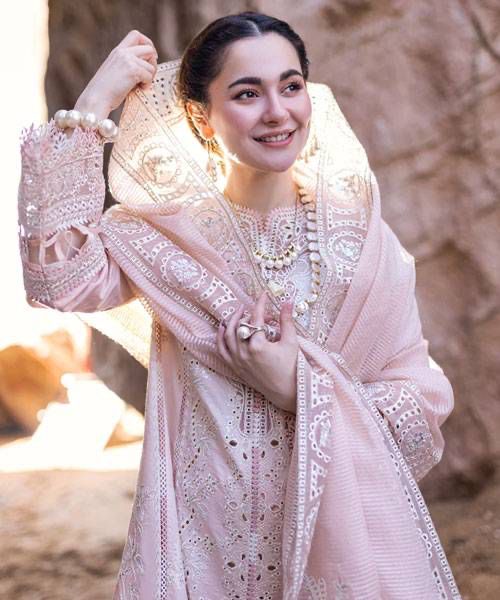 Qalamkar Luxury Lawn: Chikankari with Khaddi Net Dupatta
