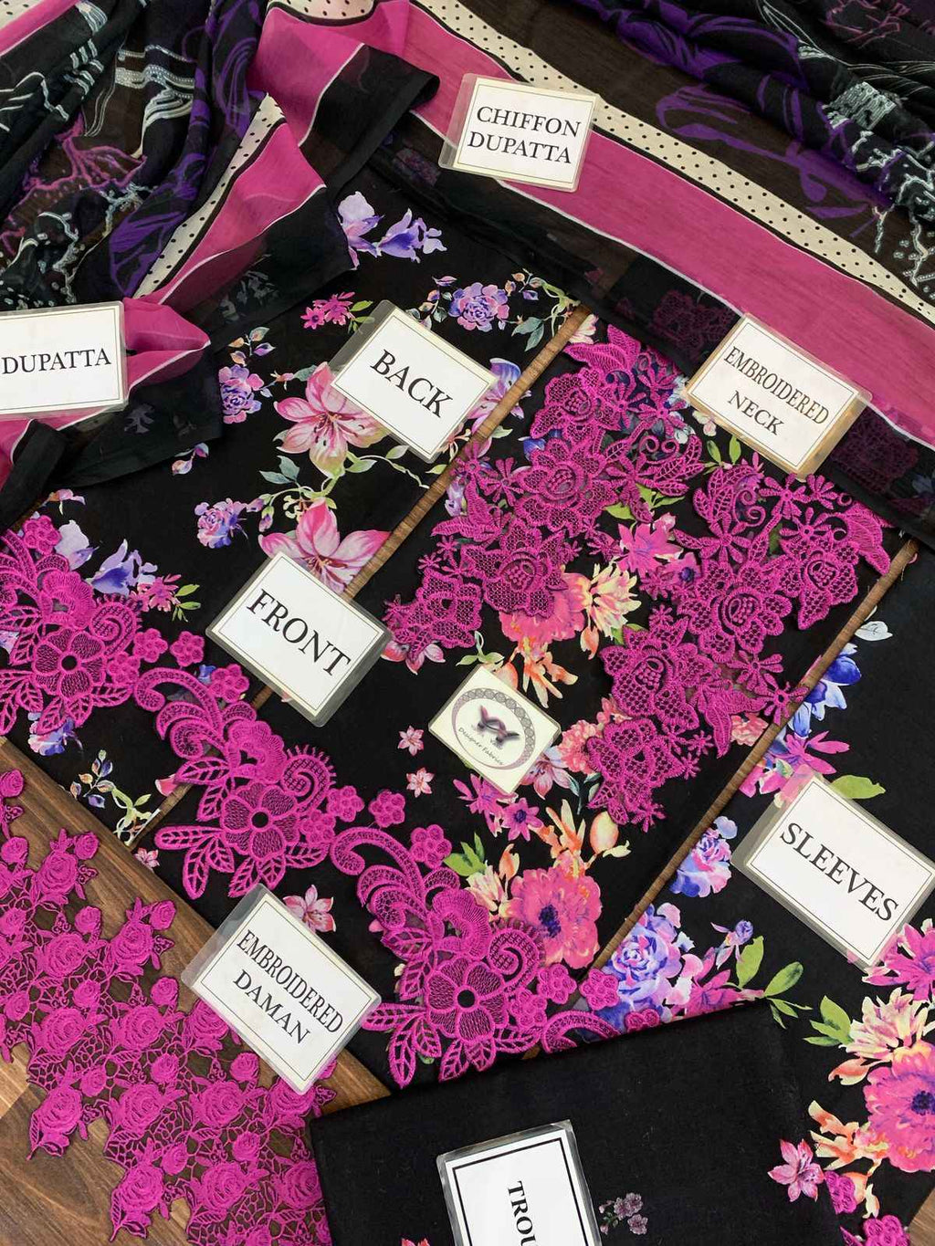 ASIFA &amp; NABEEL – Lawn Luxury Collection 2025