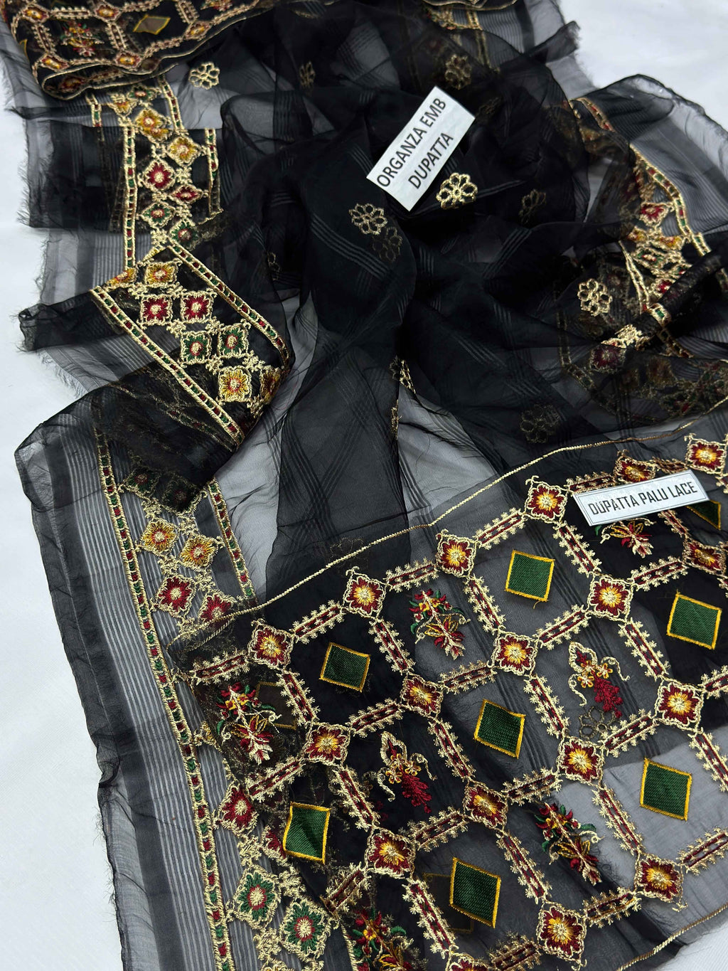 SUMMER COLLECTION 2025