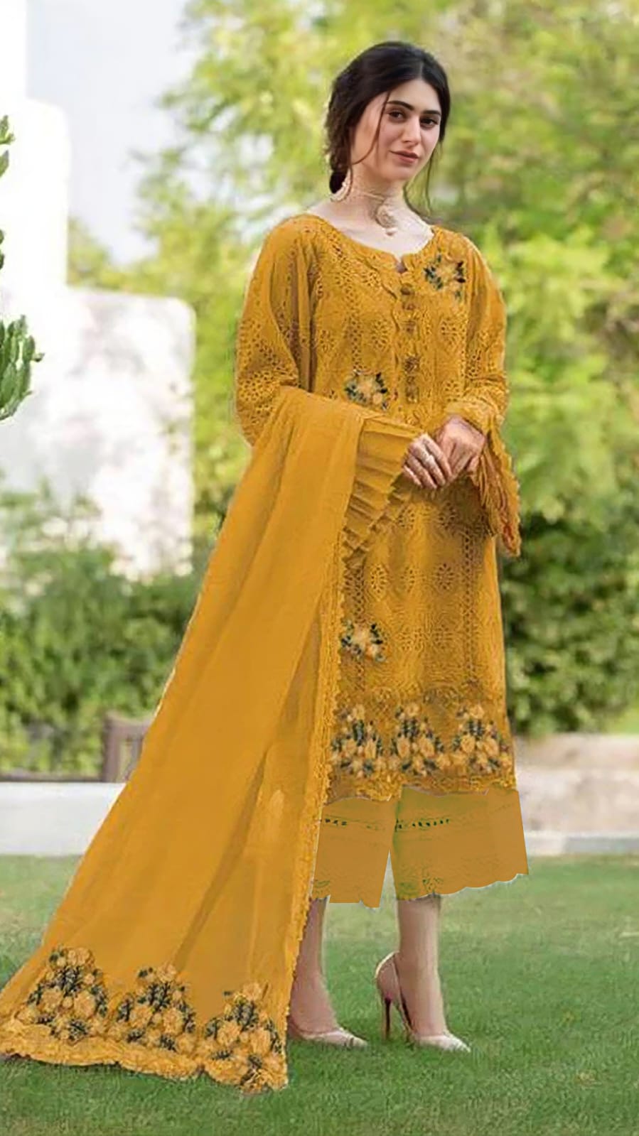 ZARQASH – 3PC Chicken Kari Embroidery Collection