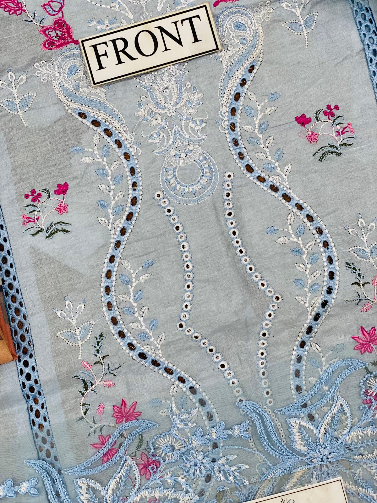 QALAMKAR | Chikankari Luxe Lawn – Elegance in Every Thread