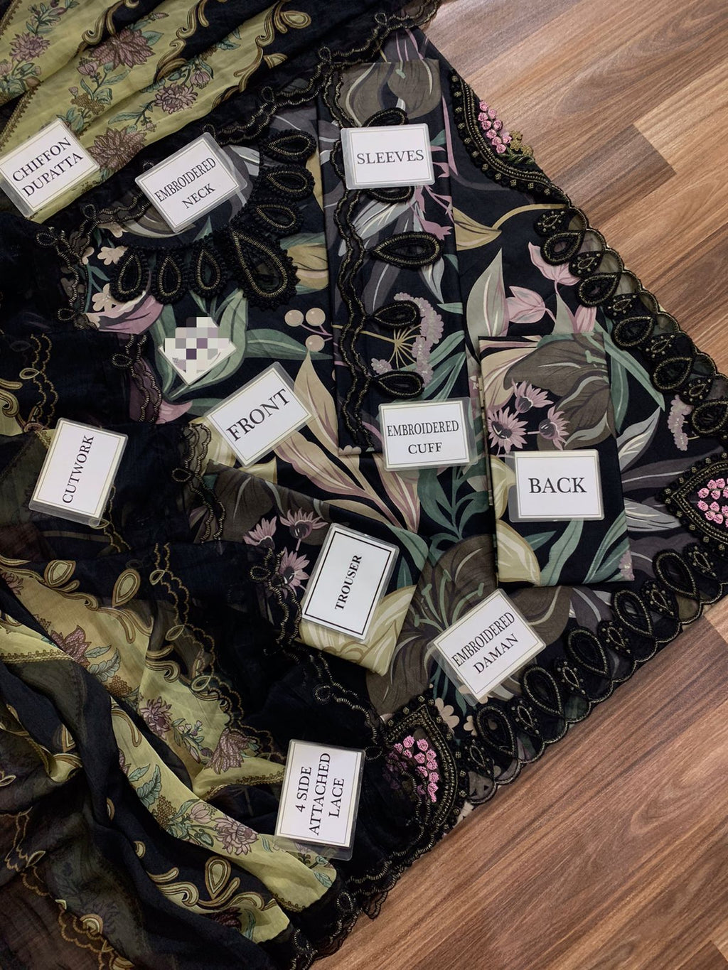 Barooque Luxury Lawn Collection 2025/26 – 3PC Embroidered Suit