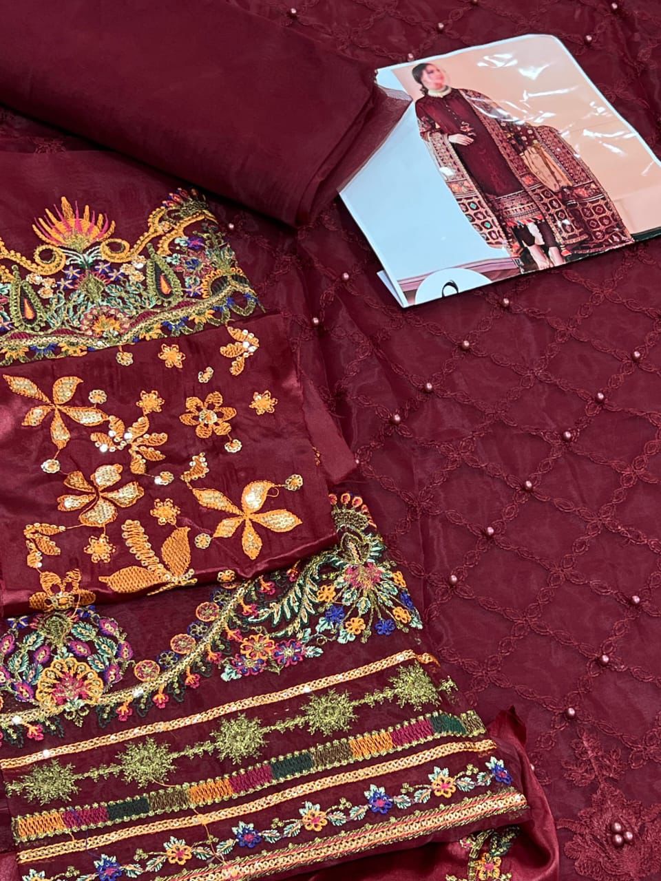 BAROQUE – Luxury Organza Collection